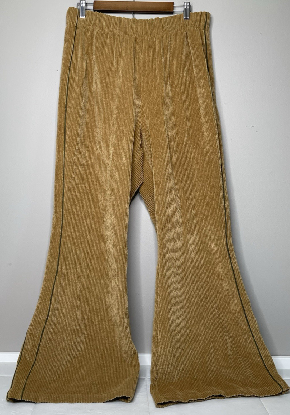Rewind XL Tan Ribbed Corduroy Flare Pants Green Piping Wide Leg Y2K